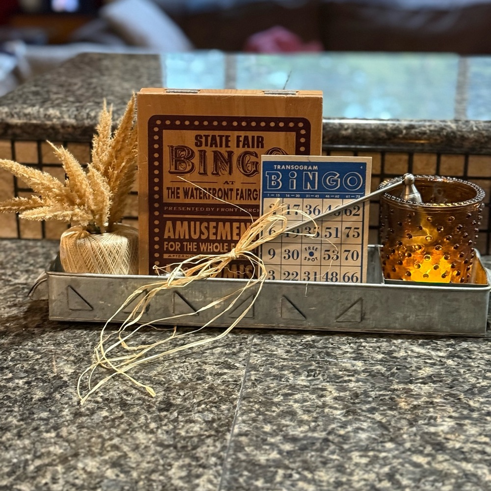 Vintage Bingo Vignette Decor